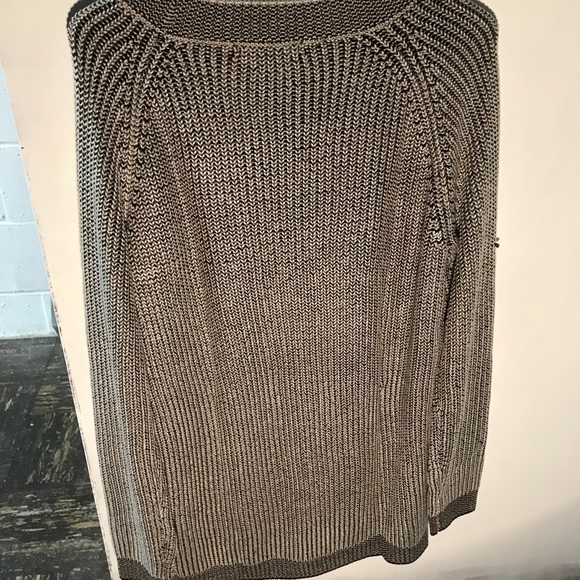 Sweater - Picture 2 of 2